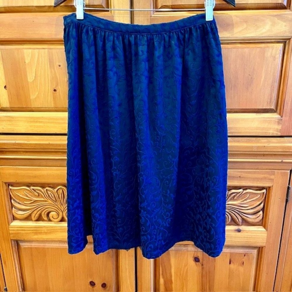Forever 21 Jacquard A-Line Skirt Women's - Navy - Size L